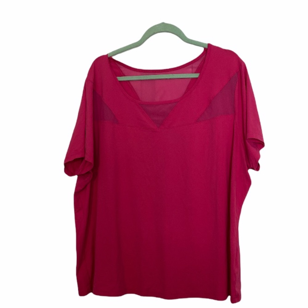 Livi Active Hot Pink Top Size 22/24